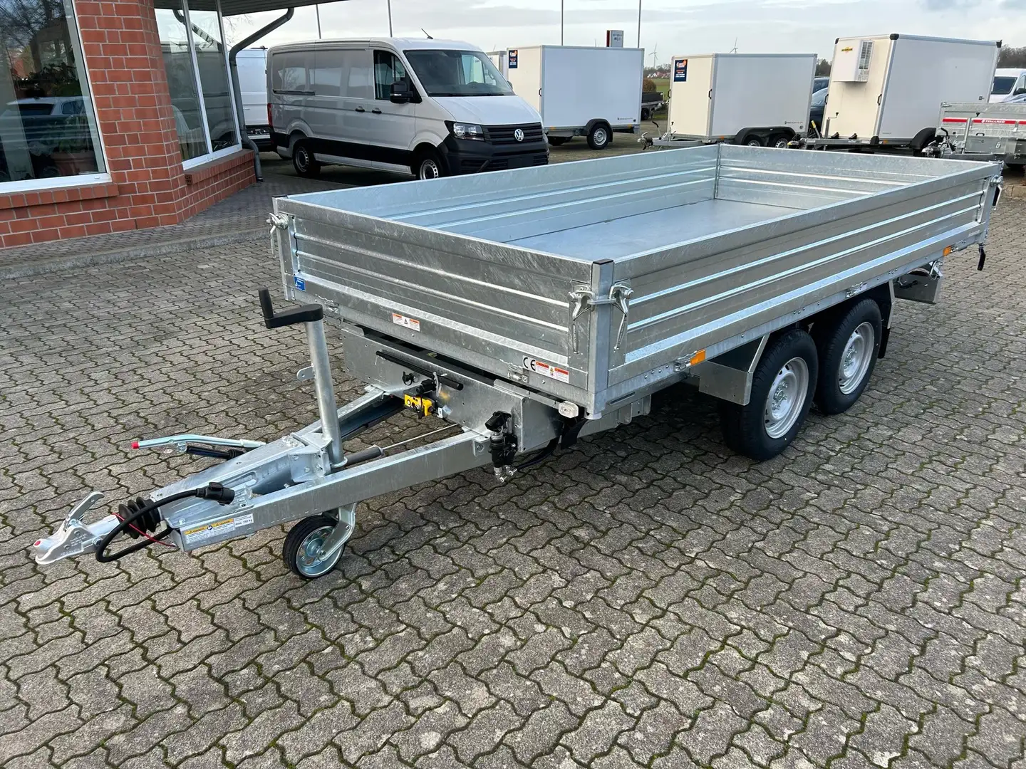 Humbaur Kipper HTK 3500.37 3,5t Dreiseitenkipper ProSteel - 1