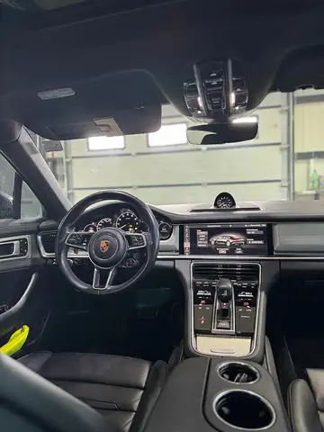 Porsche Panamera 4 E-Hybrid PHEV Executive Aut. Ansicht 11