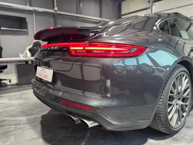 Porsche Panamera 4 E-Hybrid PHEV Executive Aut. Ansicht 4