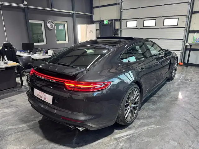 Porsche Panamera 4 E-Hybrid PHEV Executive Aut. Ansicht 6