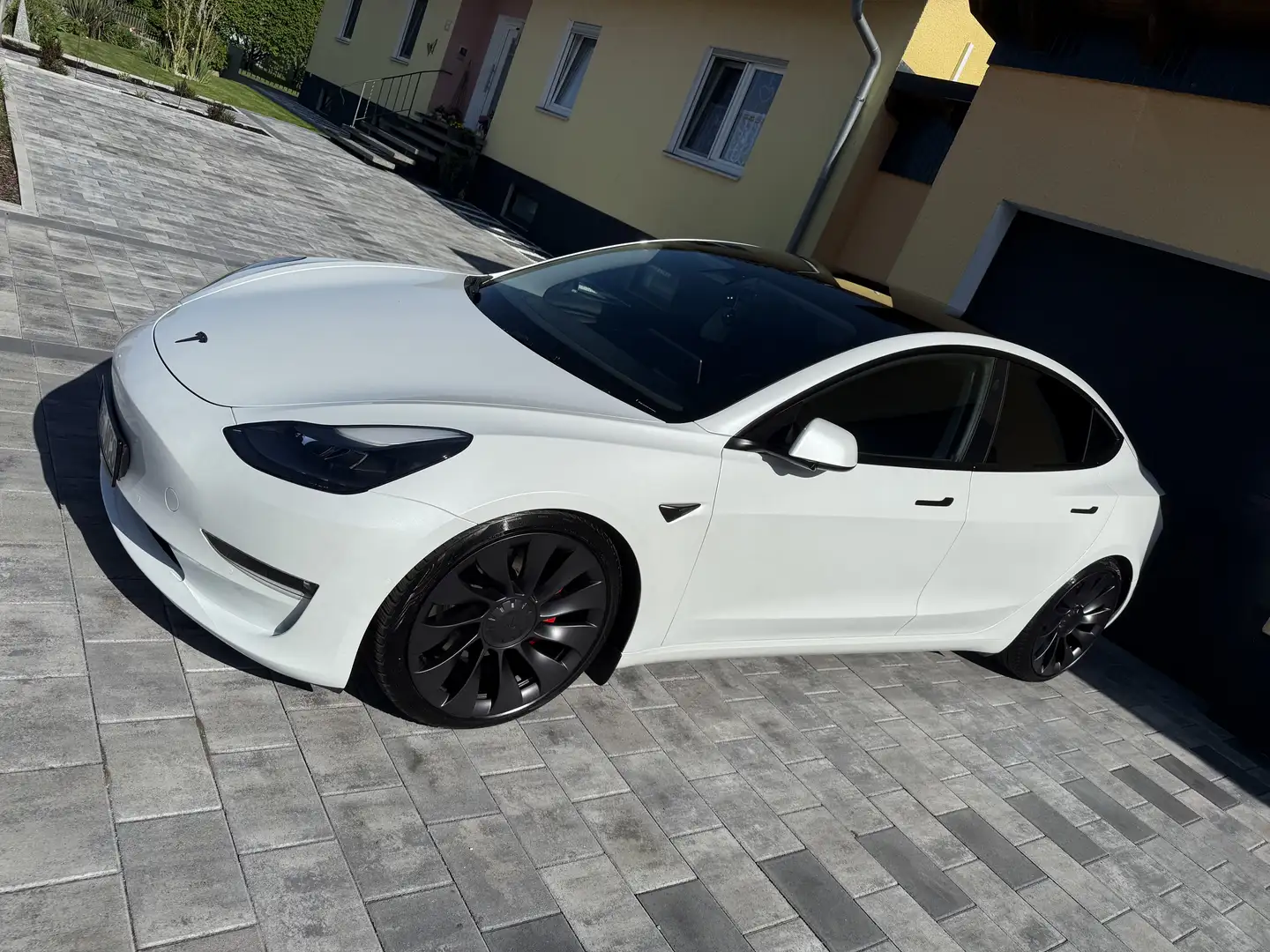 Tesla Model 3 Performance Allradantrieb Dual Motor Weiß - 1