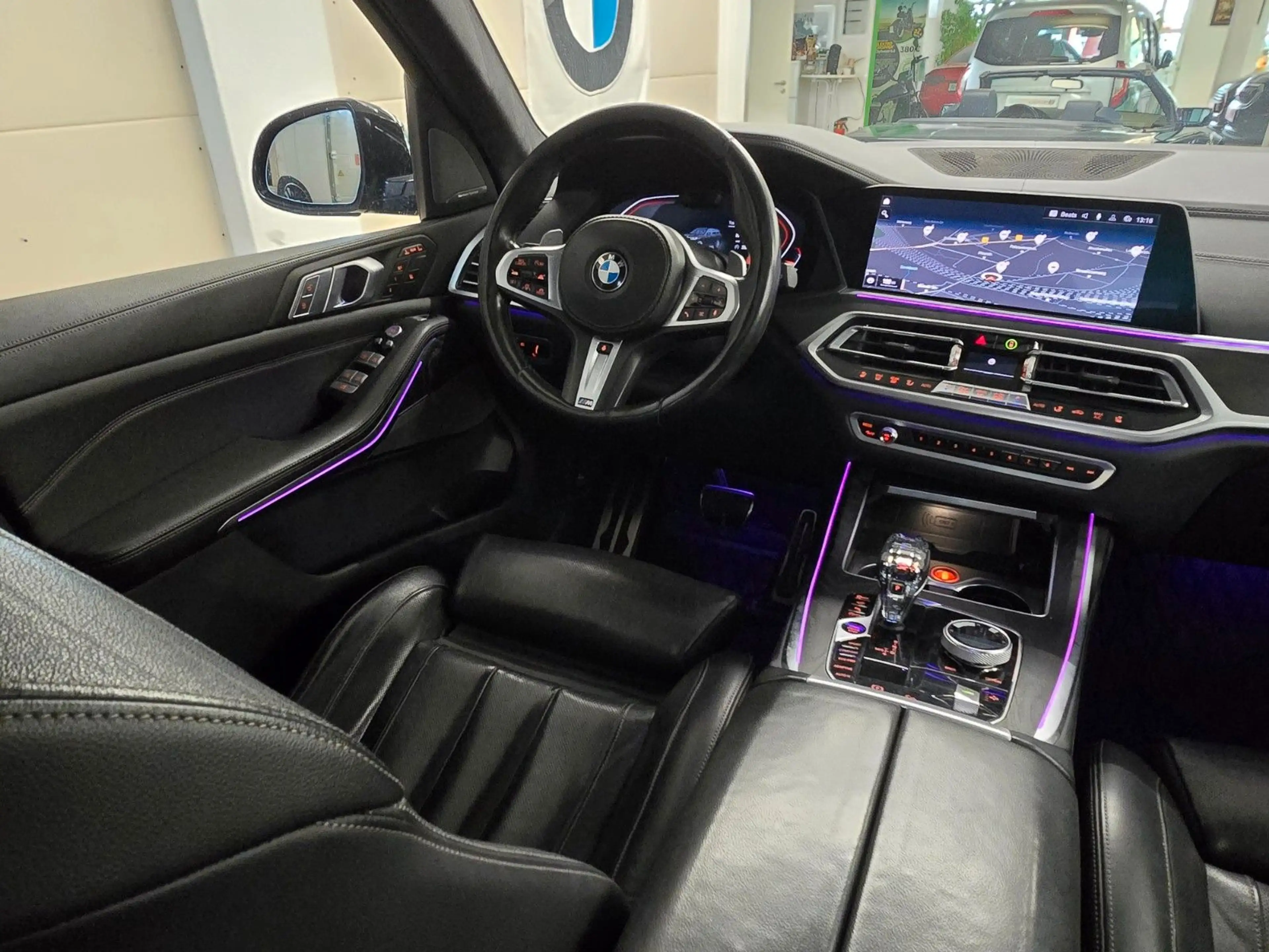 BMW X7 xDrive 30 d M Sport*7sitzer*Panorama*M-PAKET — photo 10