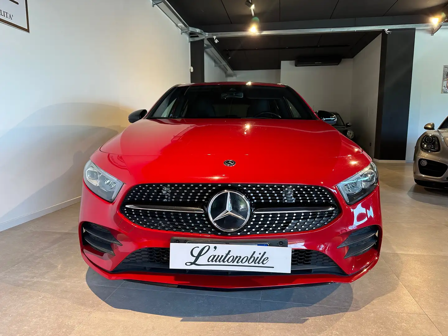 Mercedes-Benz A 180 Classe A Premium Motore Mercedes Rosso - 2