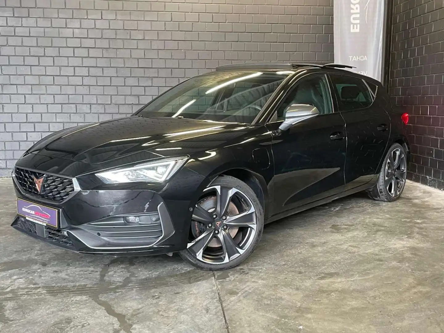 CUPRA Leon 245CV eHybrid DSG6 Noir - 1