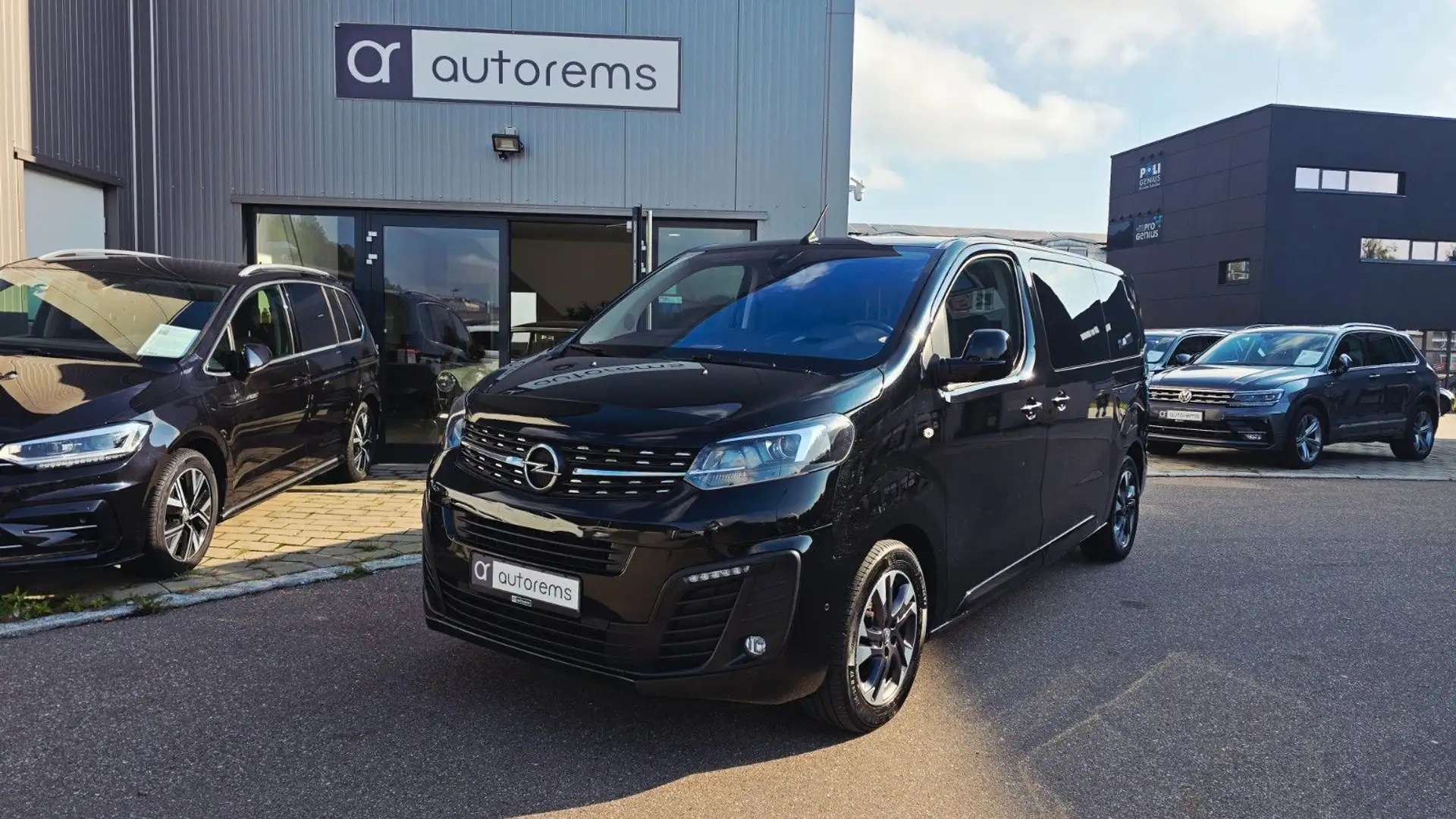 Opel Zafira Life Edition M*8SITZER*HEADUP*AHK* Schwarz - 1