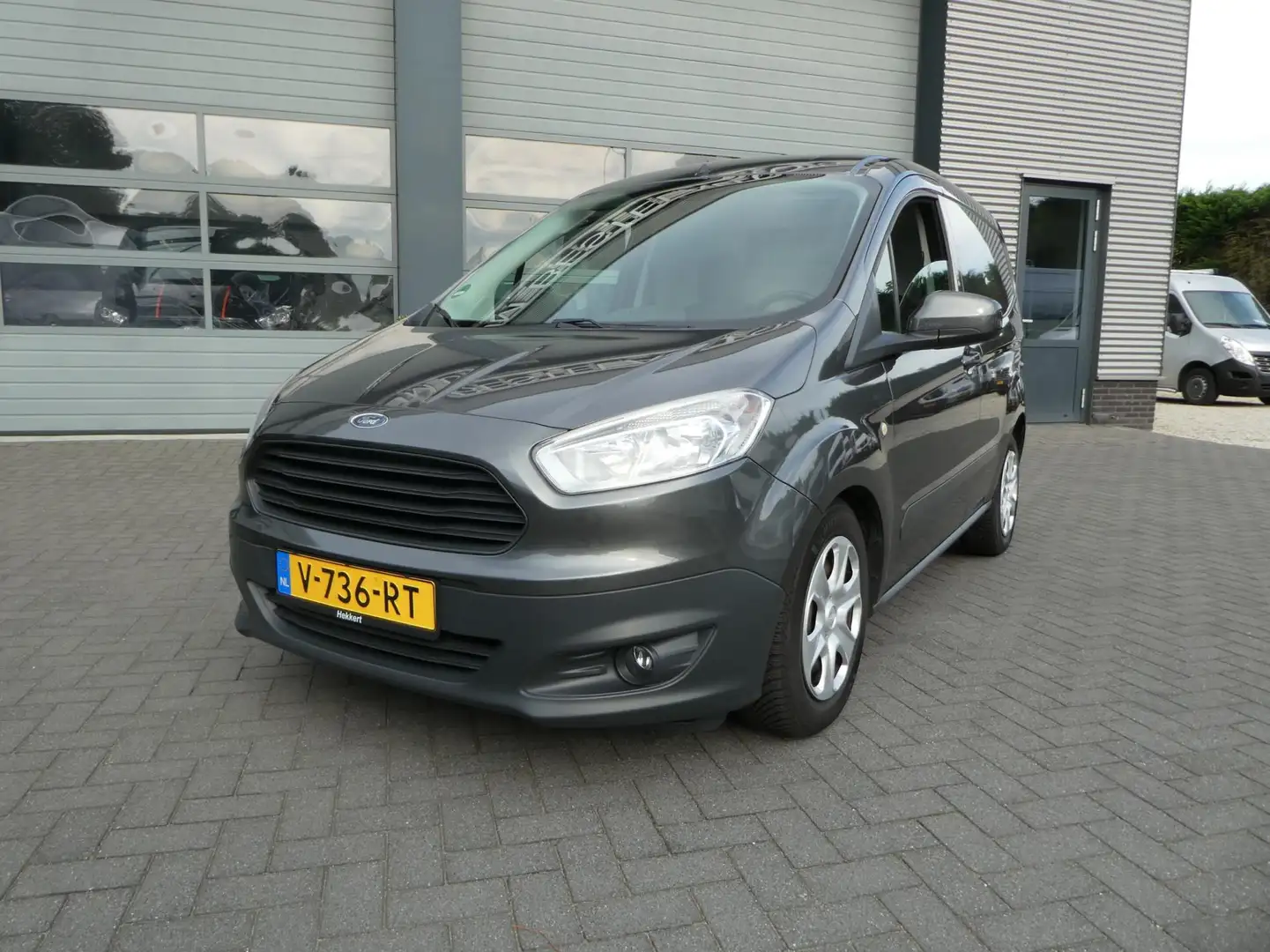 Ford Transit Courier 1.5 TDCI Trend airco camera Gris - 2