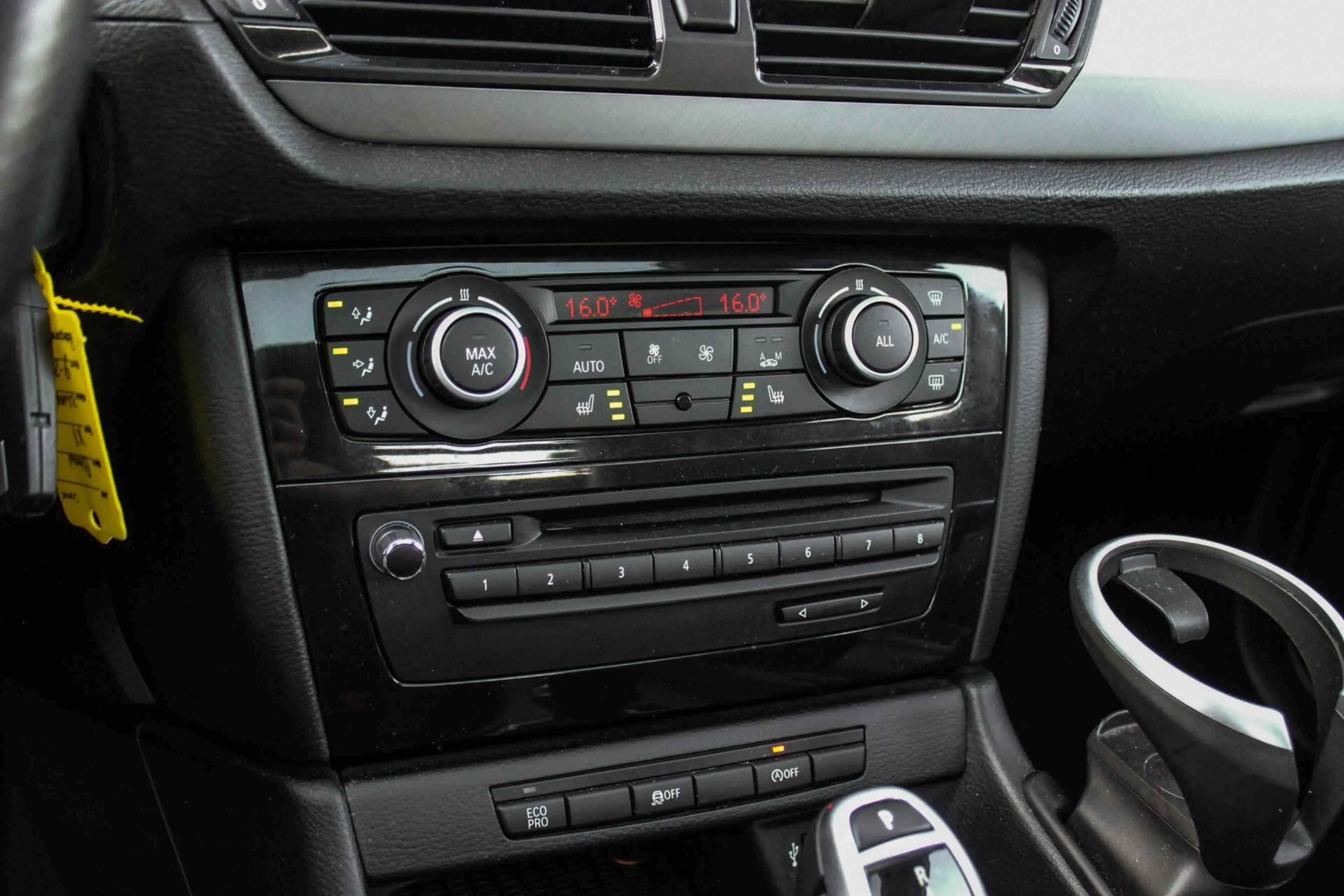 BMW X1 E84 sDrive20i High Executive sDrive20i High Execut — photo 27