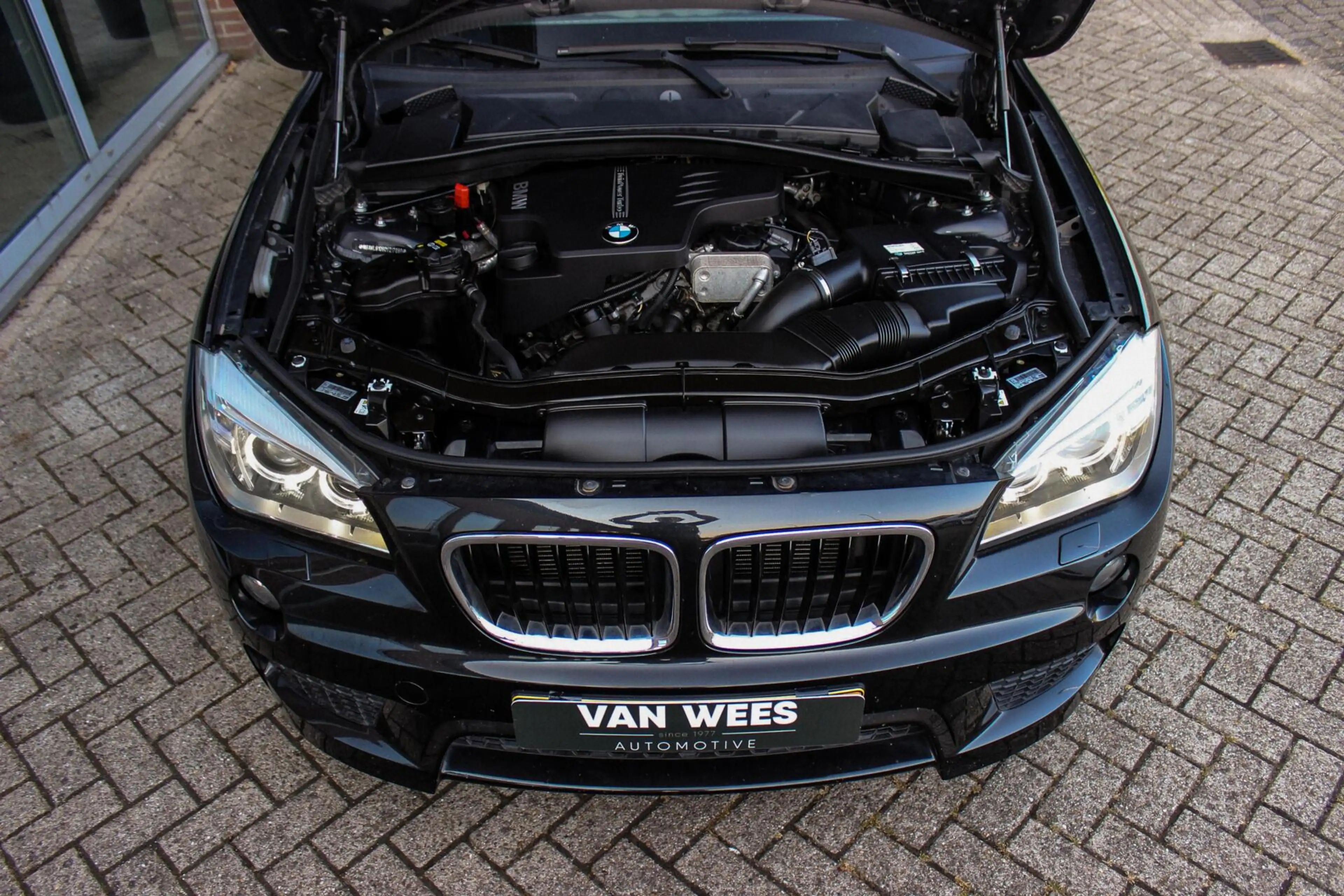 BMW X1 E84 sDrive20i High Executive sDrive20i High Execut — photo 10