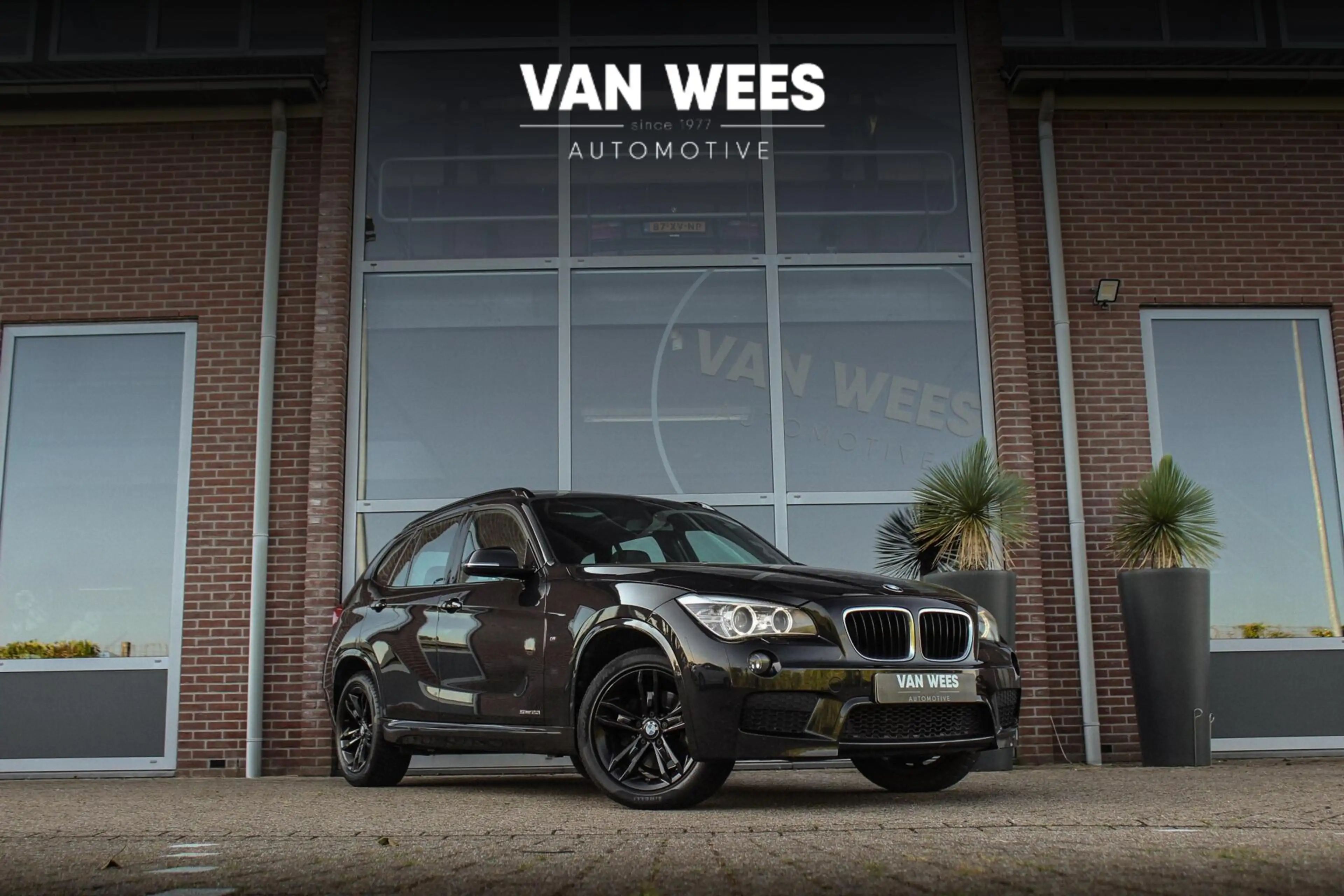 BMW X1 E84 sDrive20i High Executive sDrive20i High Execut