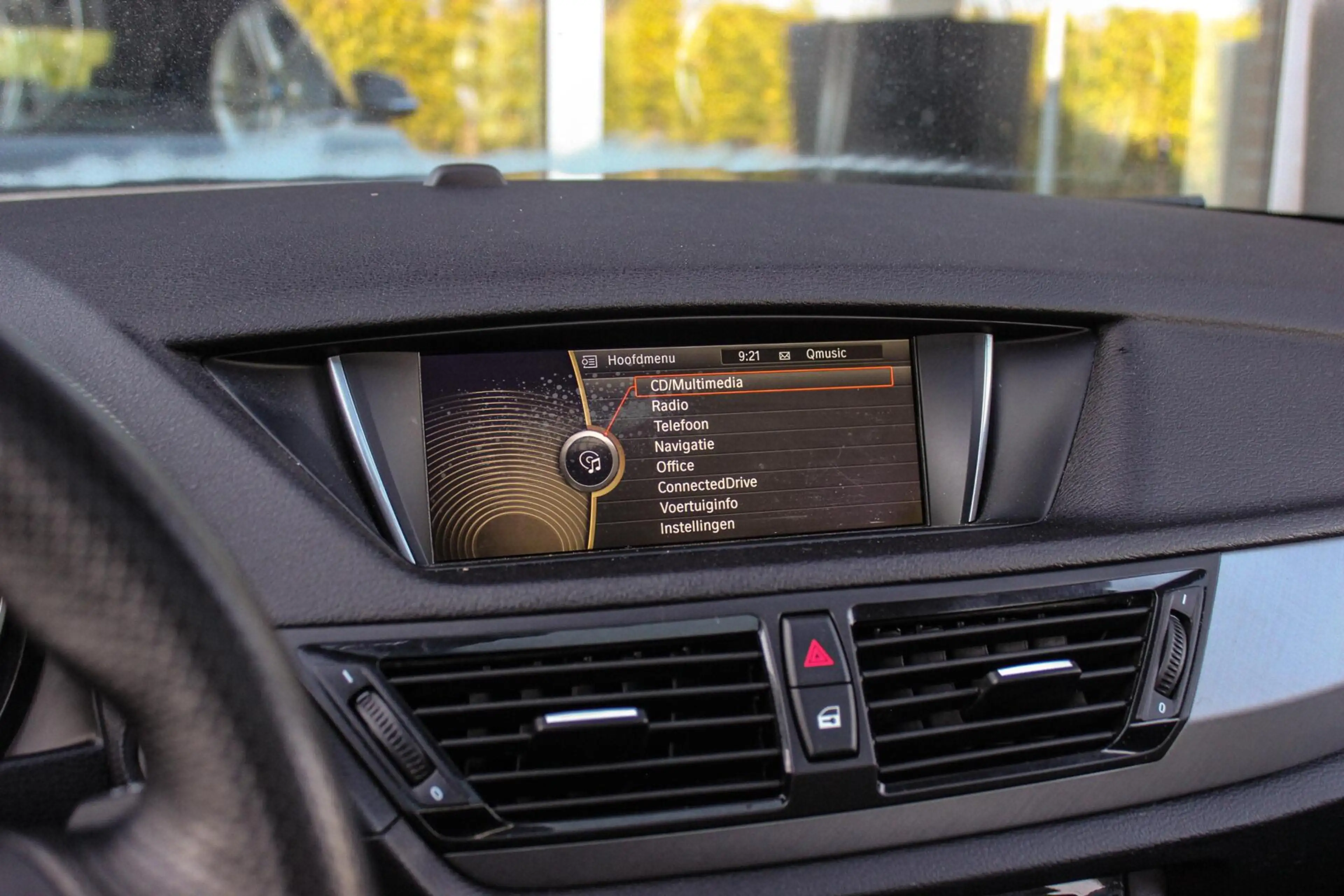 BMW X1 E84 sDrive20i High Executive sDrive20i High Execut — photo 23