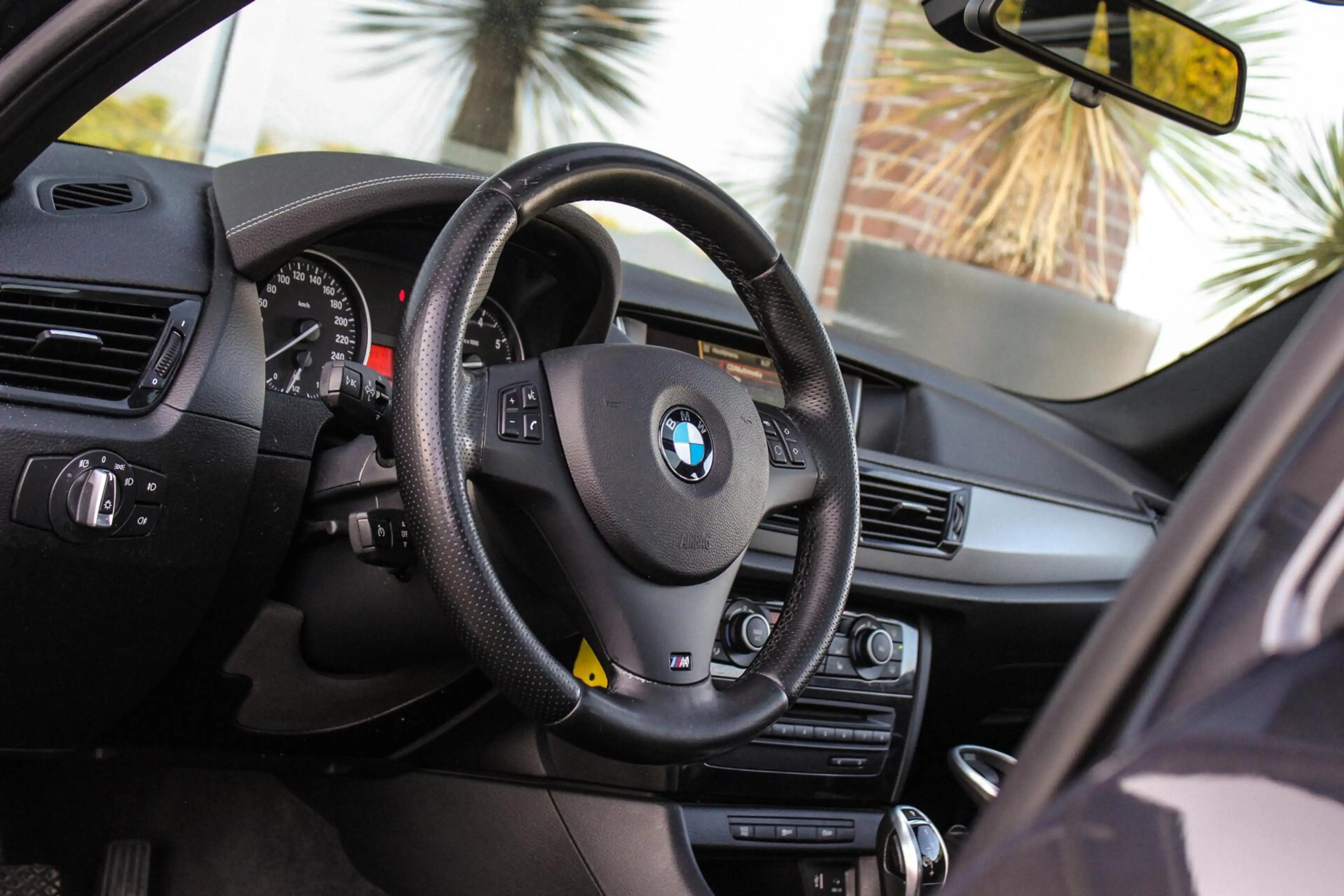 BMW X1 E84 sDrive20i High Executive sDrive20i High Execut — photo 35