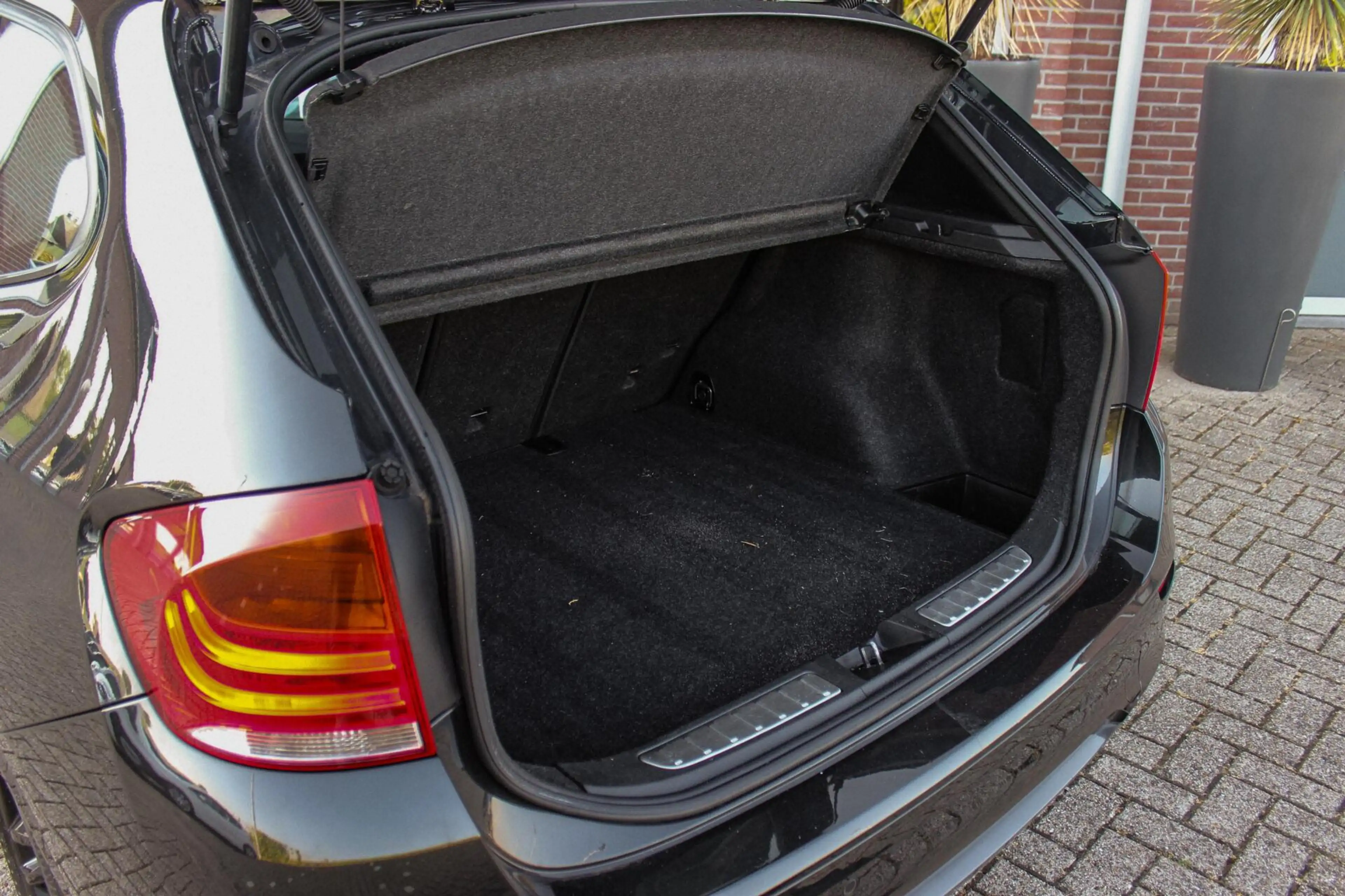 BMW X1 E84 sDrive20i High Executive sDrive20i High Execut — photo 30