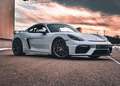 Porsche 718 GT4 Weiß - thumbnail 2