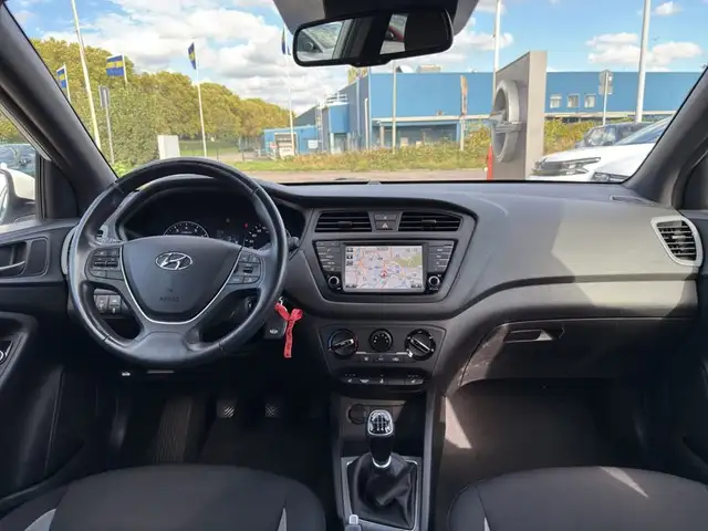 Hyundai I20 view 10