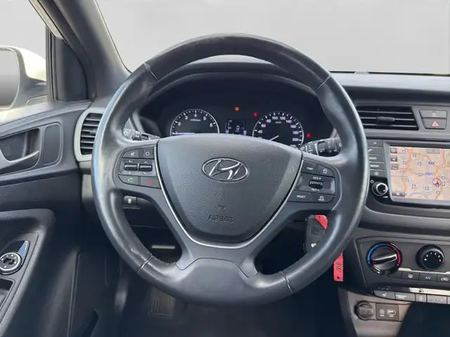 Hyundai I20 view 13