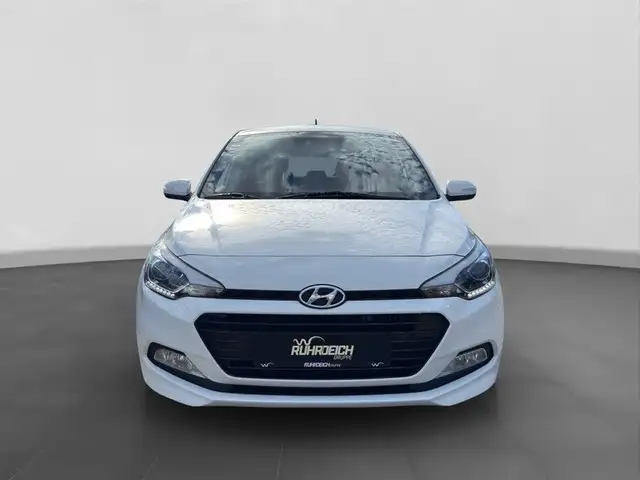 Hyundai I20 view 6