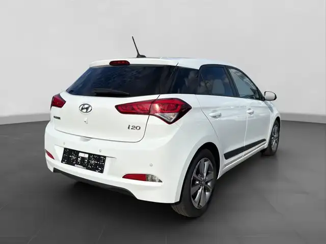 Hyundai I20 view 5