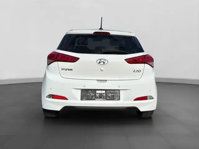 Hyundai I20 view 4