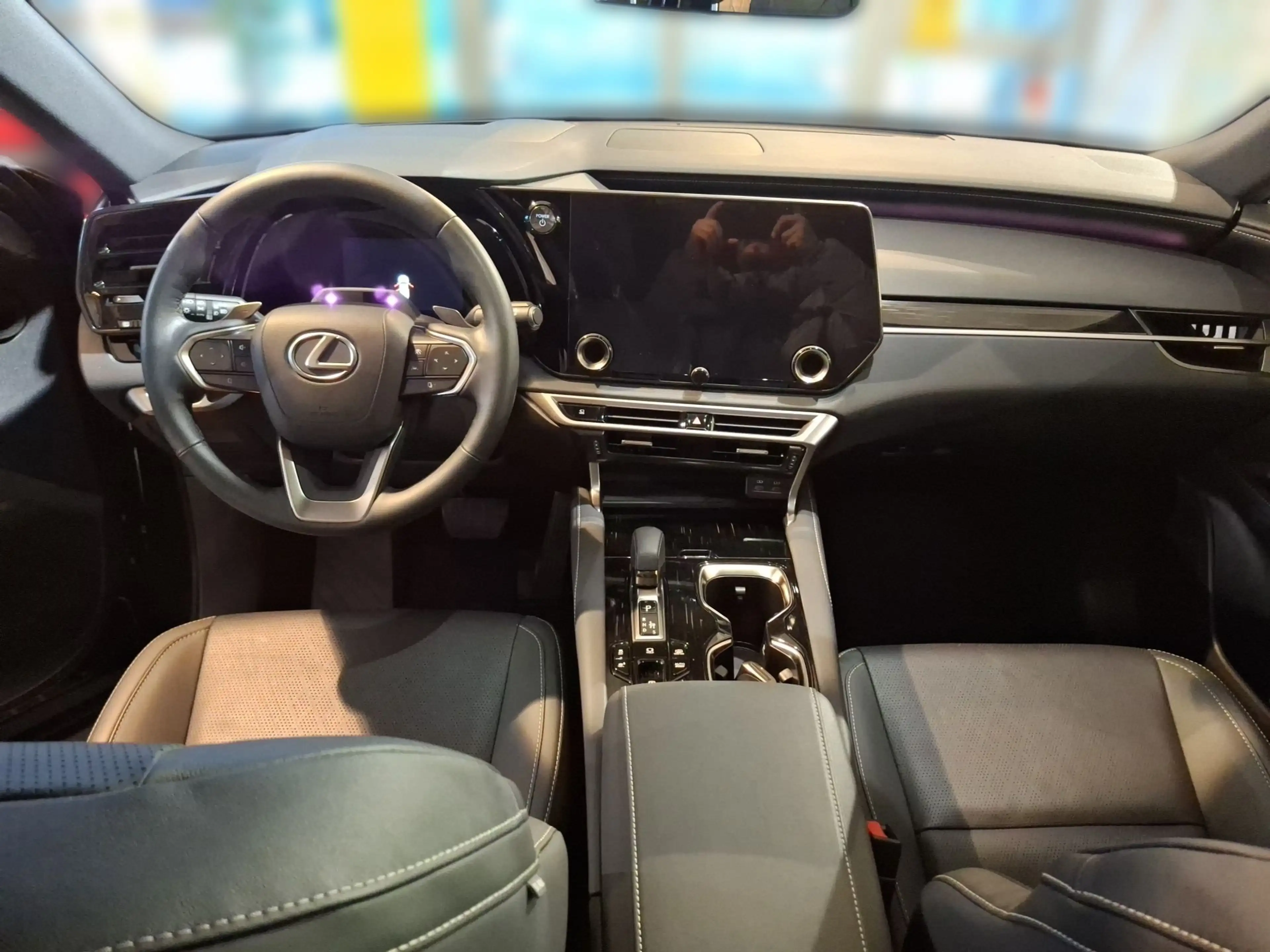 Lexus RX 450h + E-four F-Sport Design BLACK EDITION — photo 13