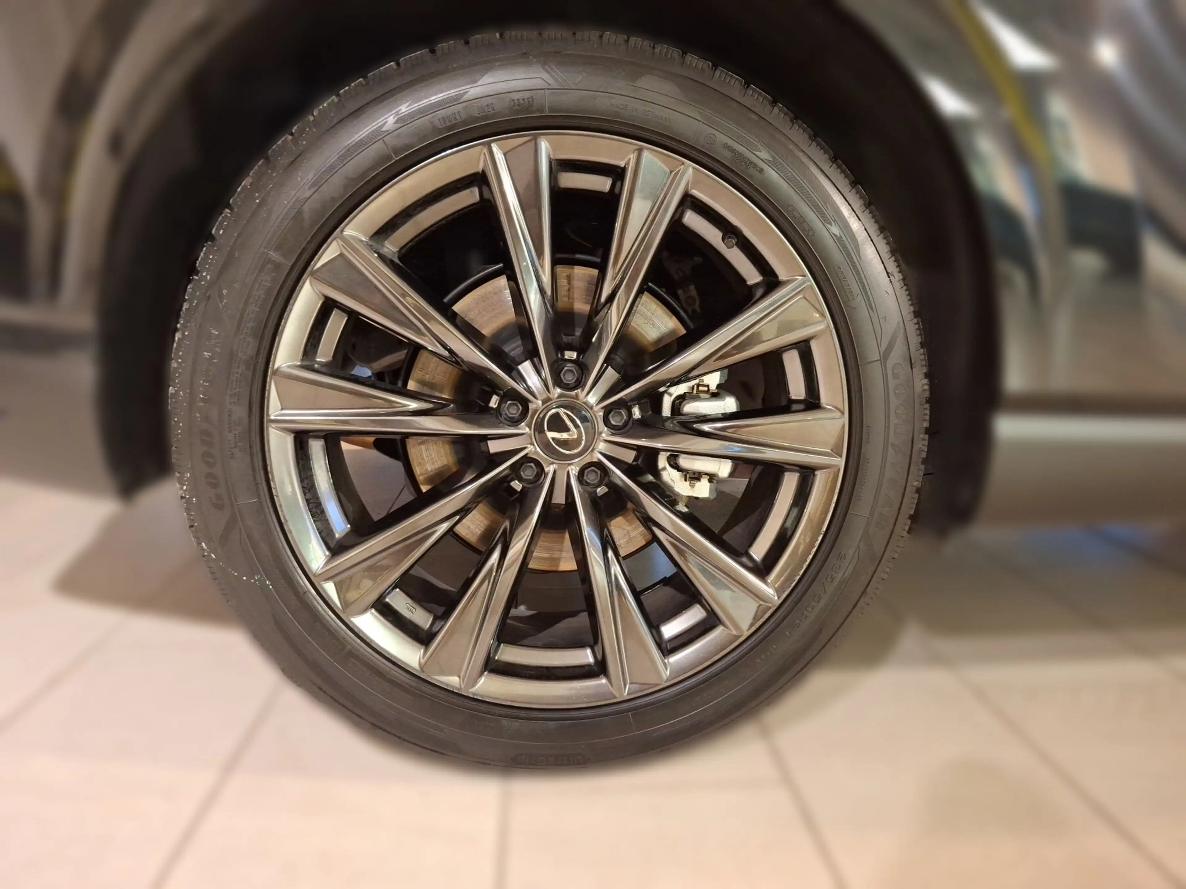 Lexus RX 450h + E-four F-Sport Design BLACK EDITION — photo 8