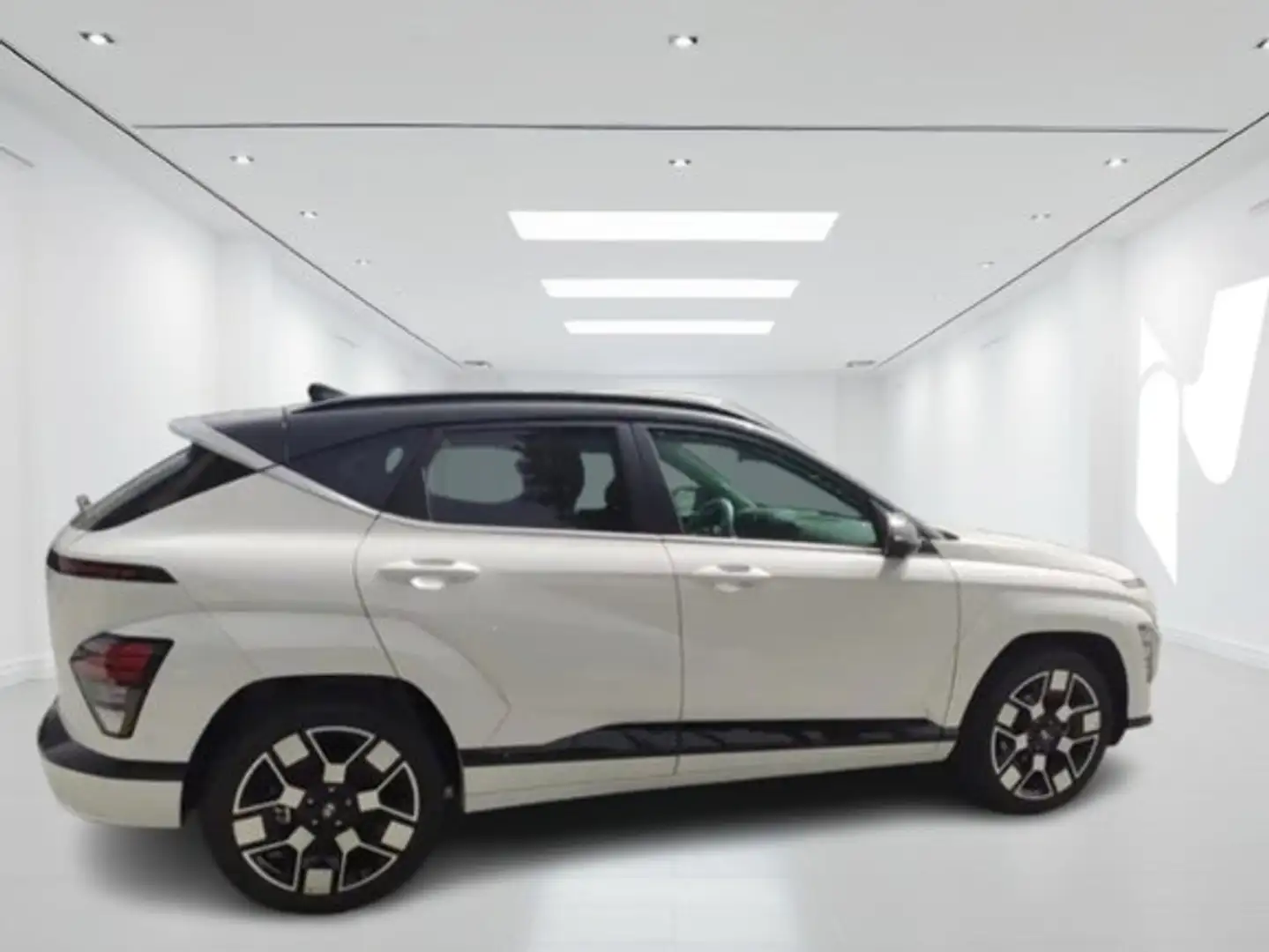 Hyundai KONA EV 65.4 KWH XCLASS SE GS319CS Bianco - 2