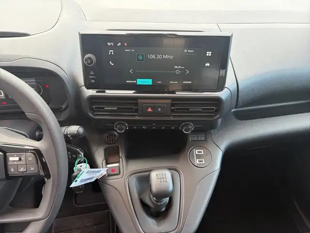 Citroen Berlingo view 18