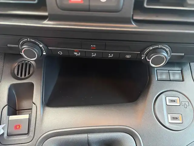 Citroen Berlingo view 21