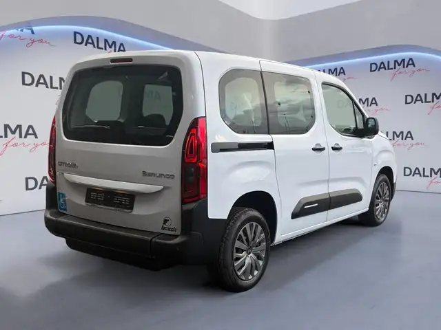 Citroen Berlingo view 5
