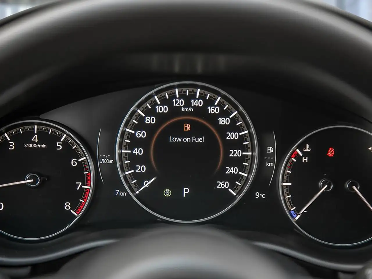 Mazda 3 снимка Mazda 3