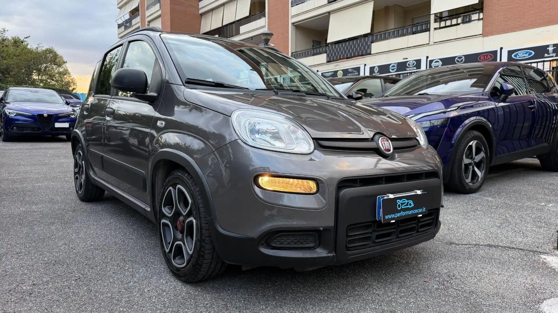 Fiat Panda 1.0 FIREFLY S&S HYBRID CITY LIFE*CARPLAY*USB* Gris - 2