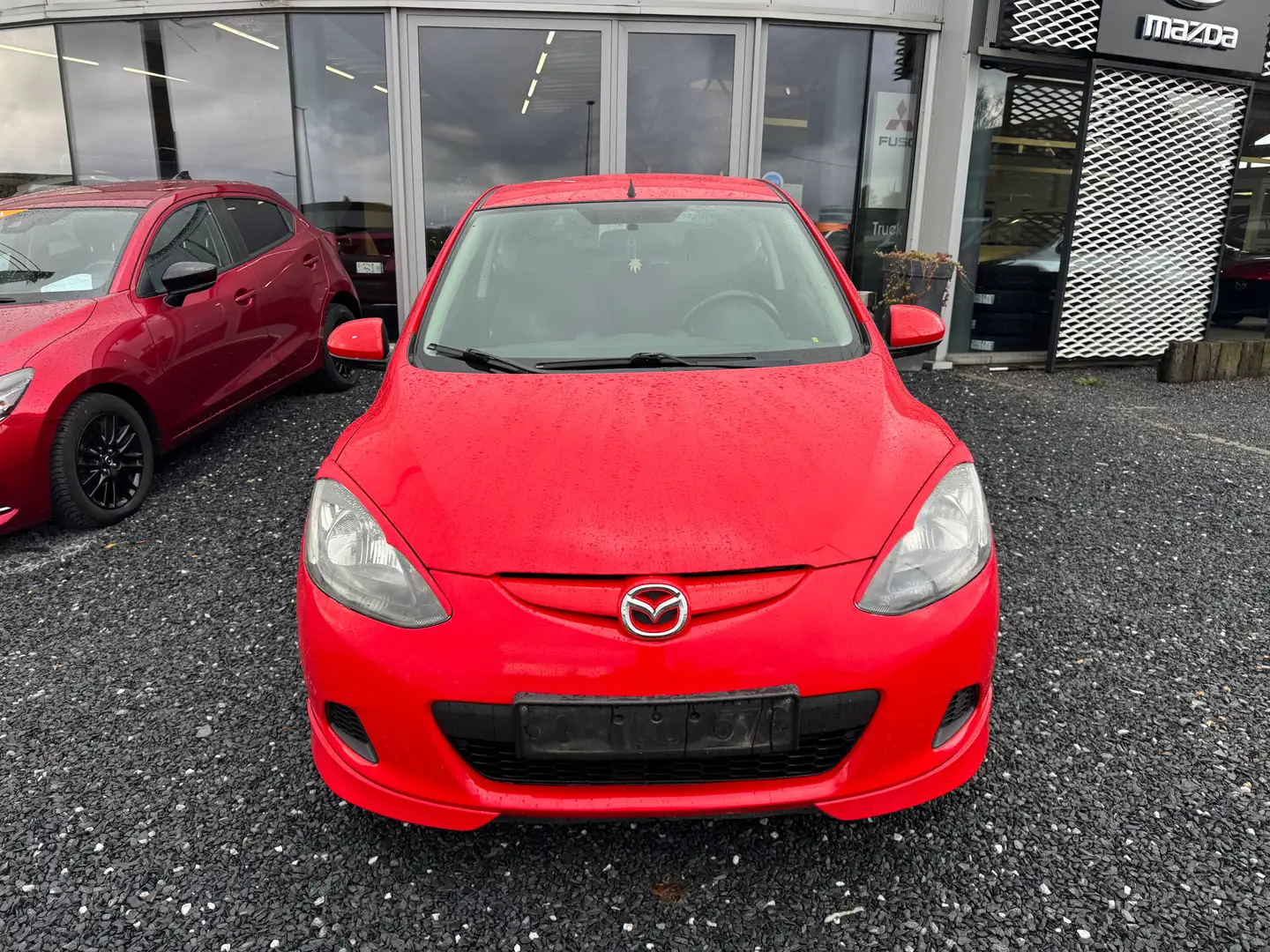 Mazda 2 2 1.3i Active Rouge - 2