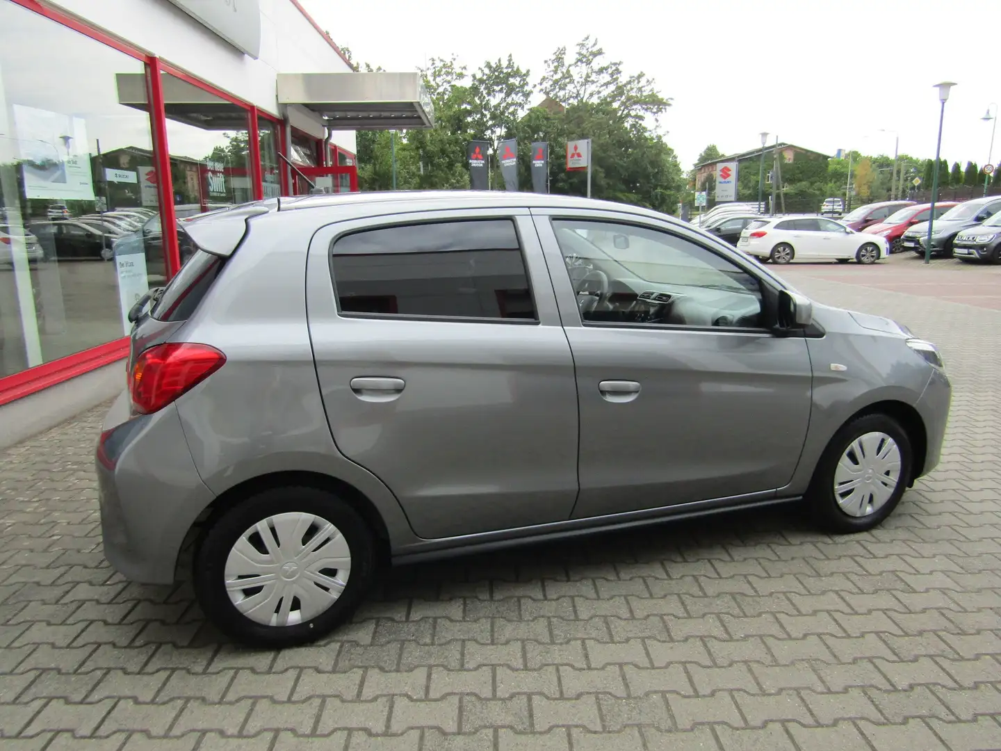 Mitsubishi Space Star 1.2 Spirit Klima Licht+Regensensor Allwetter Gris - 2