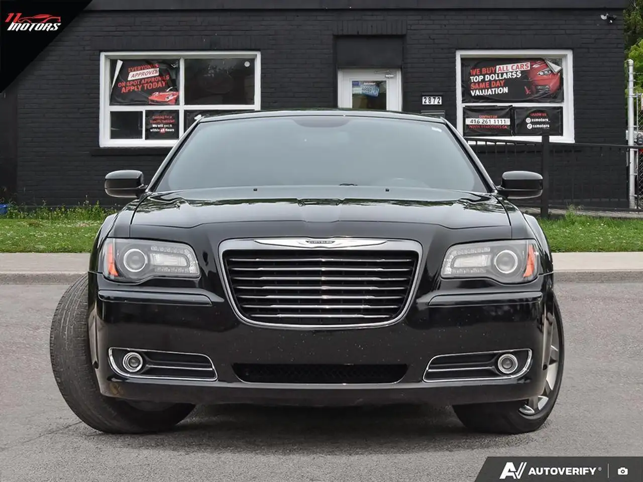 Chrysler 300 снимка Chrysler 300