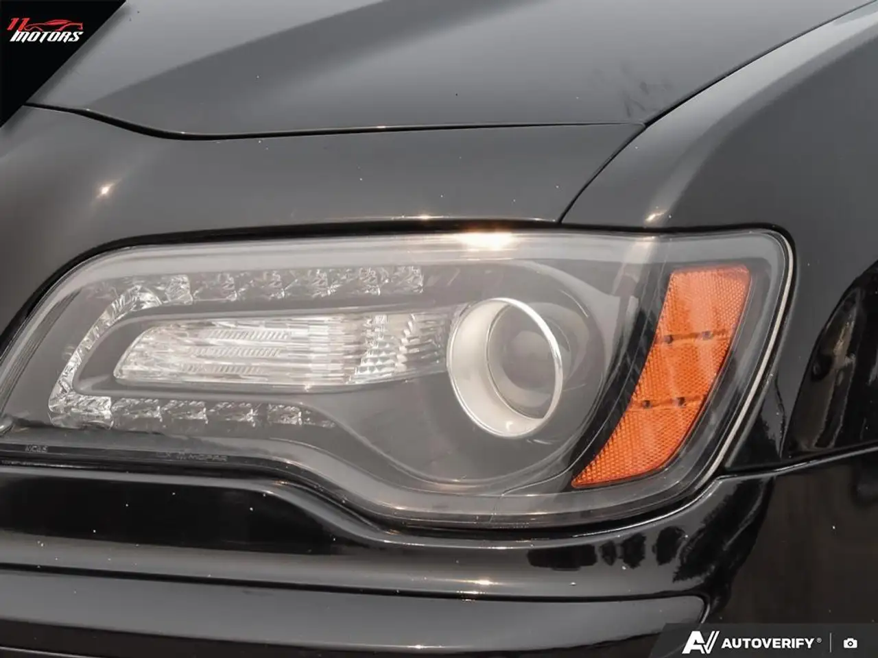 Chrysler 300 снимка Chrysler 300