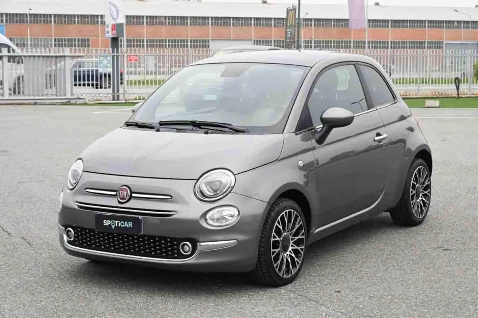 Fiat 500 1.0 Hybrid Dolcevita Gris - 1
