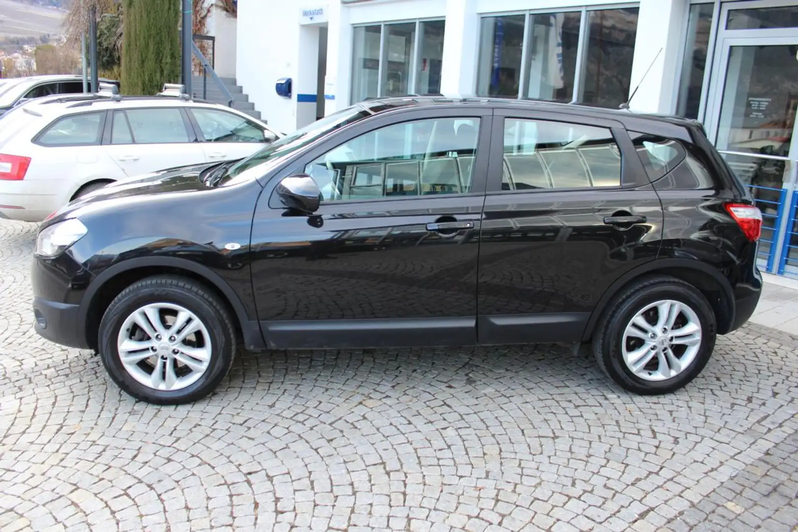 Nissan Qashqai 1.5 dCi DPF Tekna Nero - 2