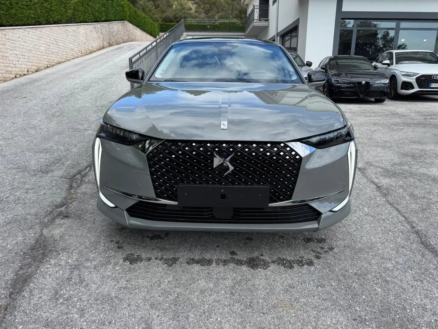 DS Automobiles DS 4 DS 4 PureTech 130 aut. Rivoli Grijs - 2