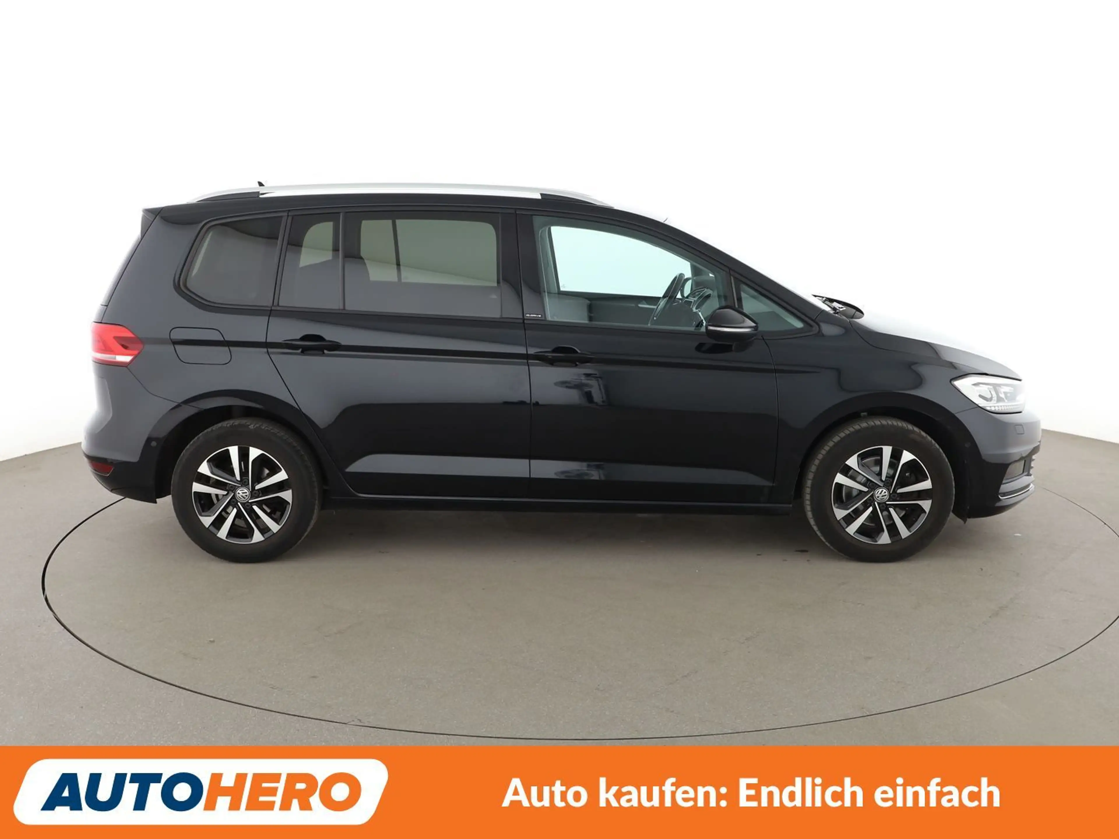 Volkswagen Touran 1.5 TSI ACT IQ.DRIVE Aut.*NAVI*CAM*ACC* — photo 7
