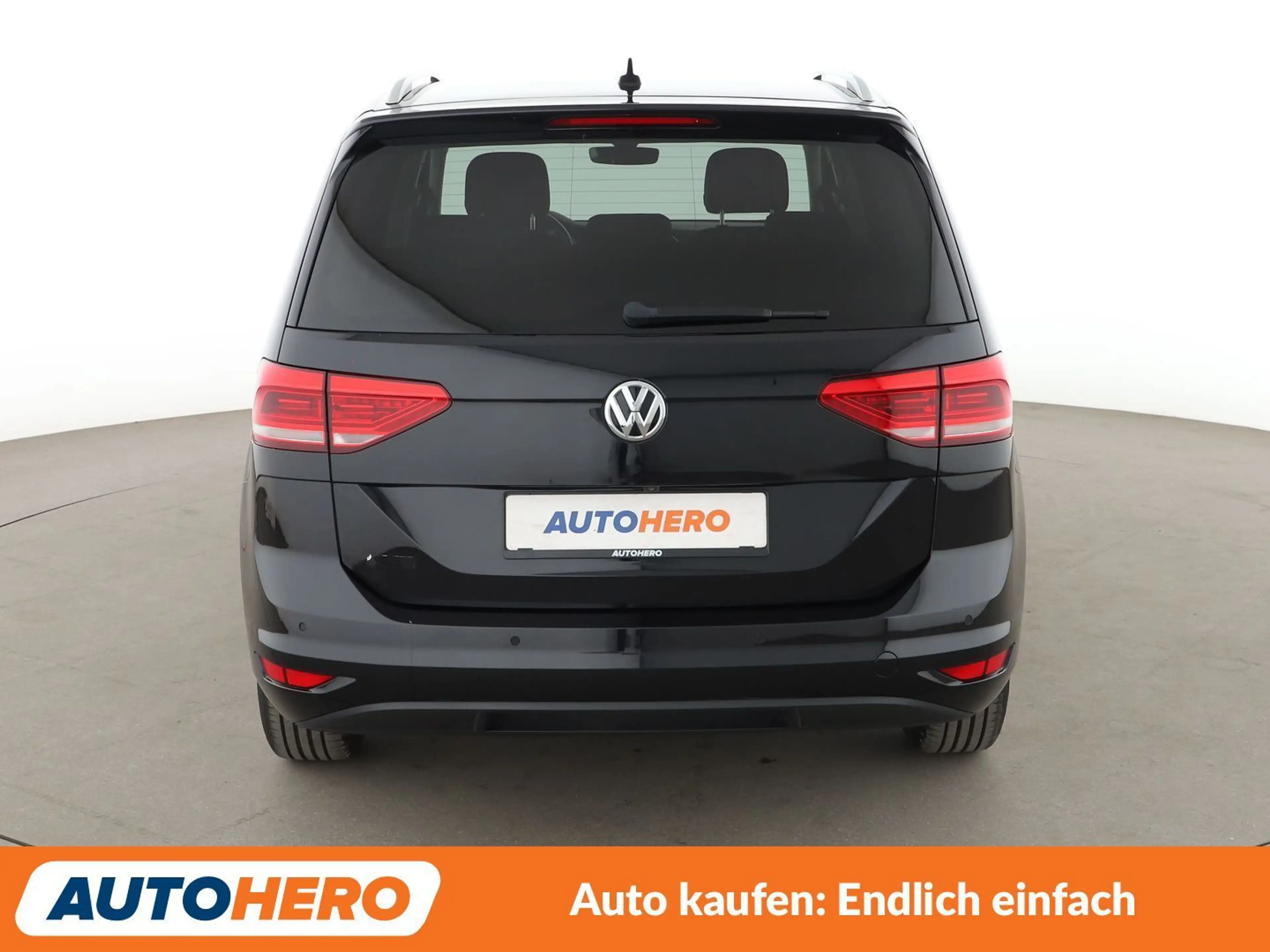 Volkswagen Touran 1.5 TSI ACT IQ.DRIVE Aut.*NAVI*CAM*ACC* — photo 5