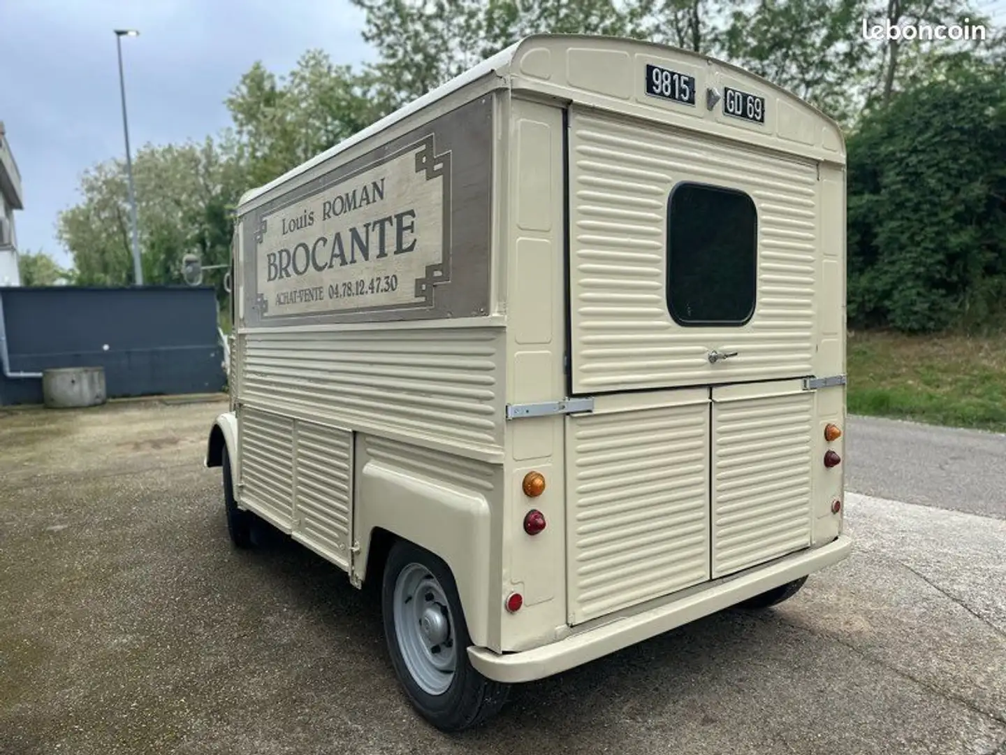 Citroen Le mythique de Louis la brocante Beige - 2