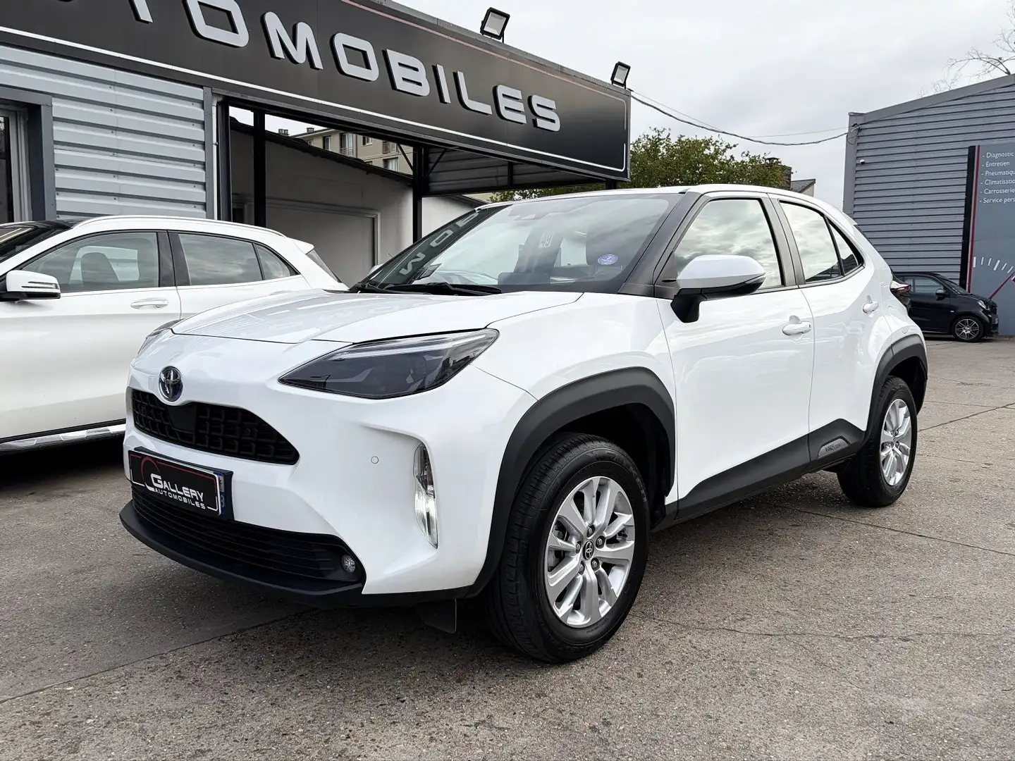 toyota yaris cross