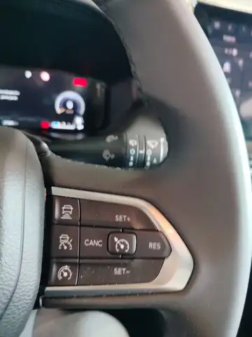 Jeep Compass view 13
