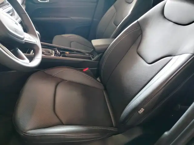 Jeep Compass view 6