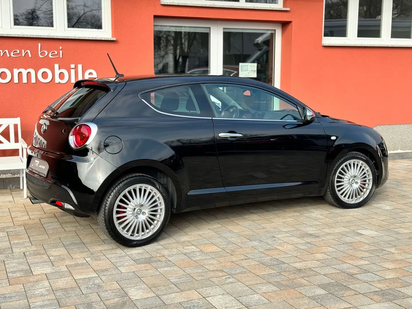 Alfa Romeo MiTo Turismo*DAB*Automatik*Navi* Schwarz - 2