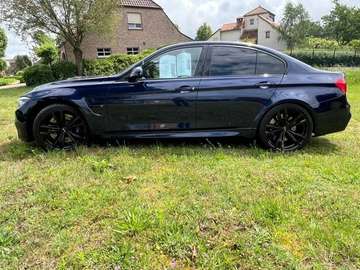 Sedan