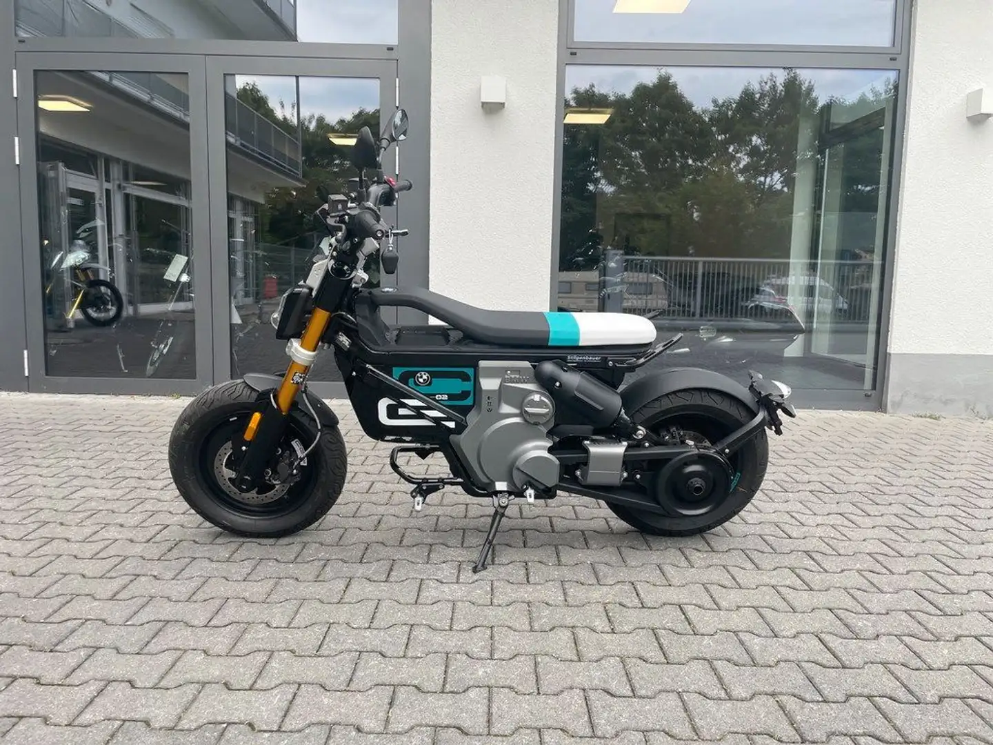 BMW CE 02 Чорний - 1