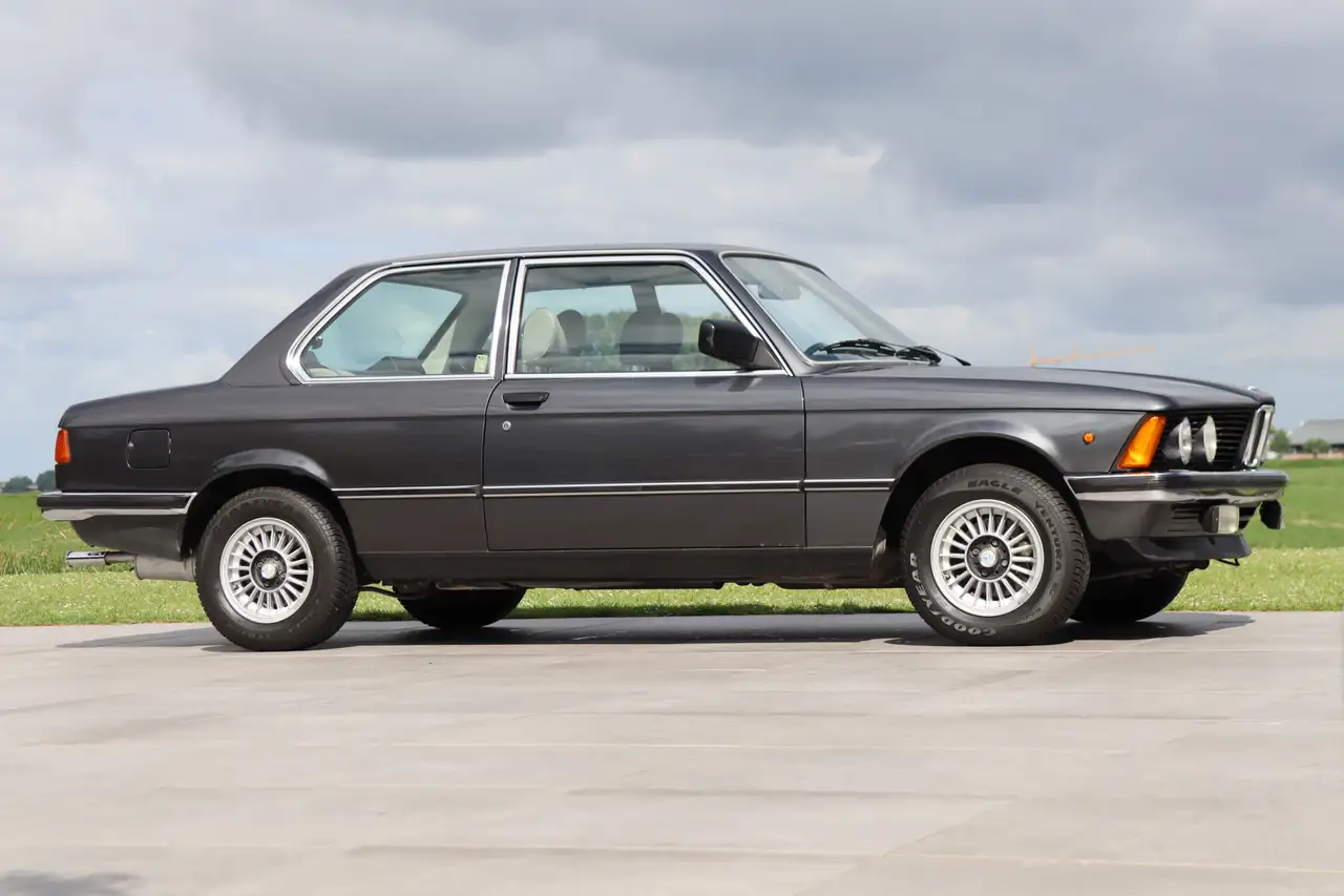 BMW 323 3-serie 323i - Highly Original, foto 9