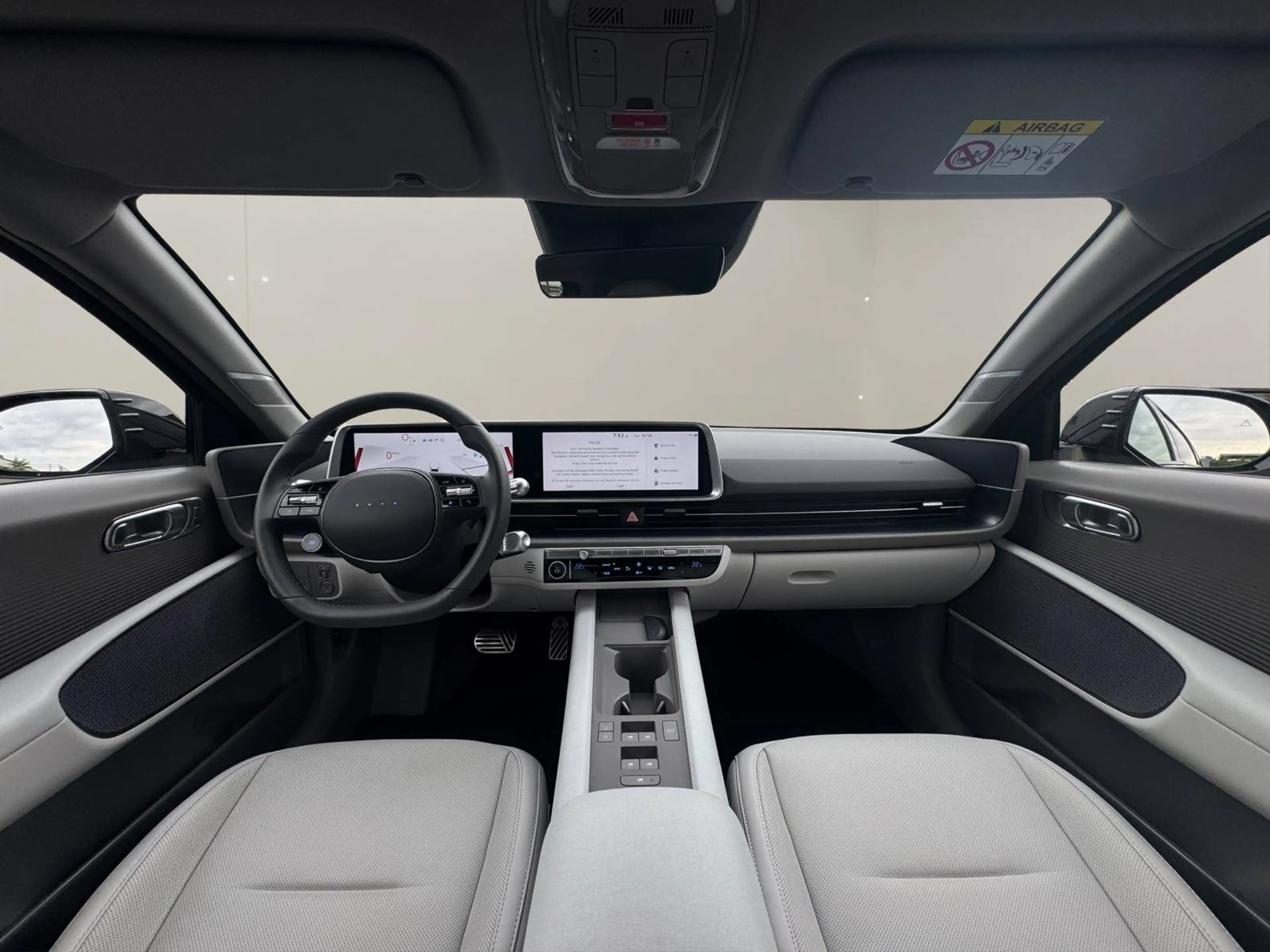 Hyundai IONIQ 6 Uniq Elektro 4WD! Sofort Verfügbar! Neuzustand! Wenig Kilometer! — photo 13
