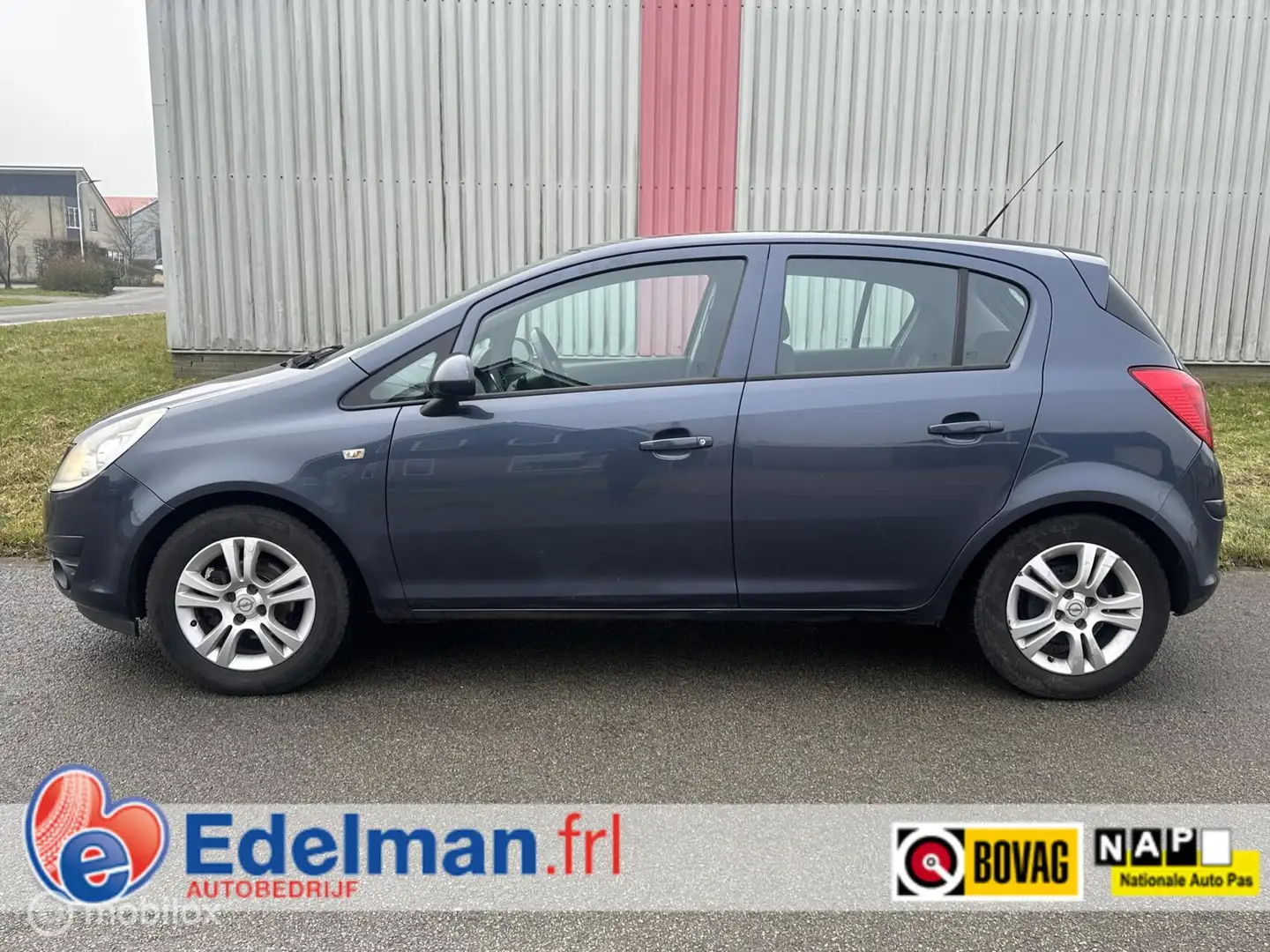 Opel Corsa 1.2| 5 deurs | Airco | RIJKLAAR APK Blau - 2