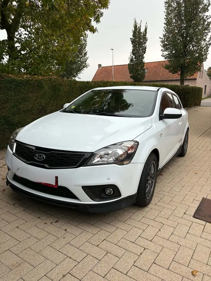 Kia ProCeed / pro_cee'd